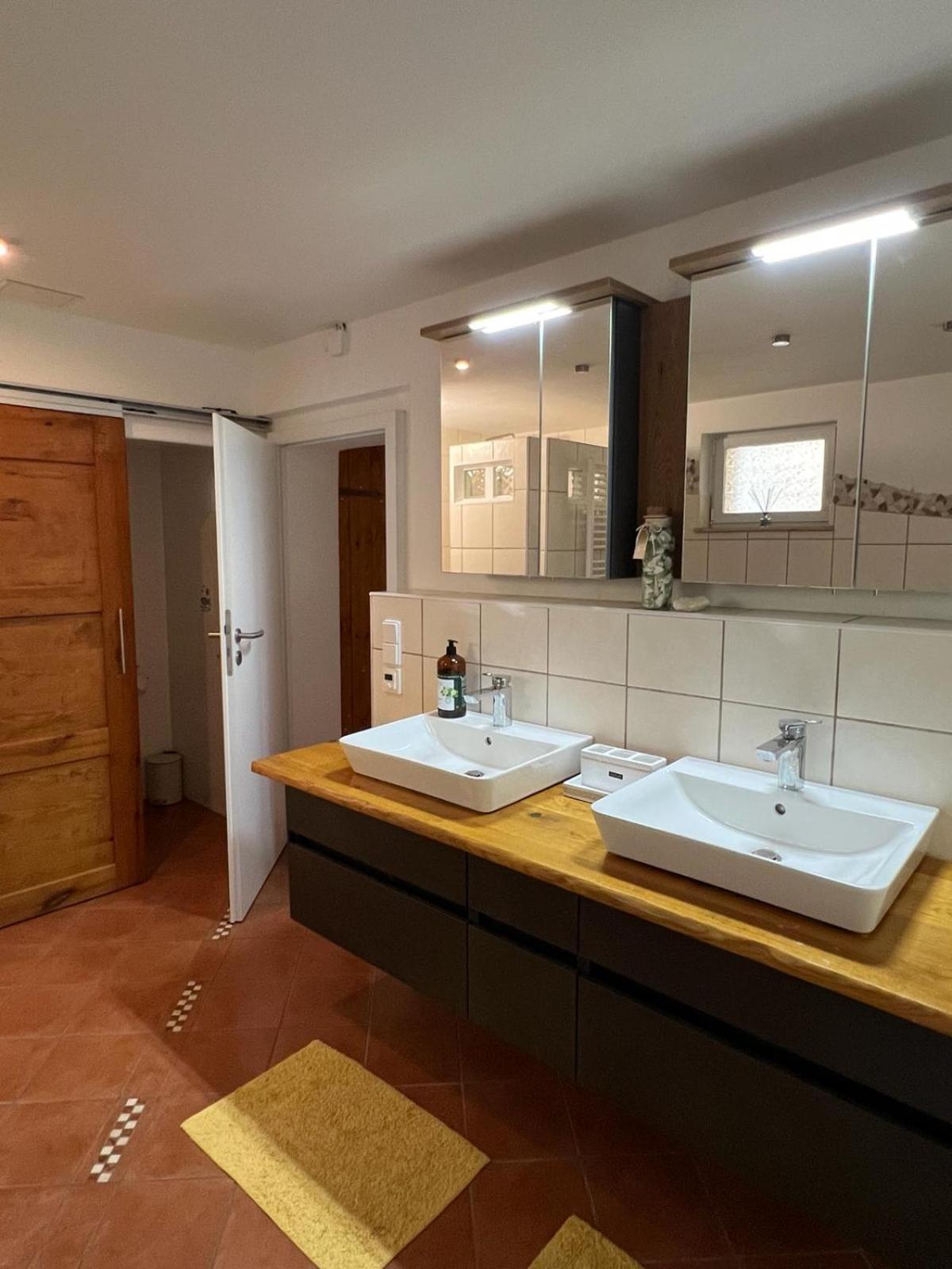 Haus Am Berzdorfer See - 3 Schlafzimmer - Ganzes Haus Zur Alleinnutzung - Terrasse - Hochwertige Ausstattung Görlitz Dış mekan fotoğraf